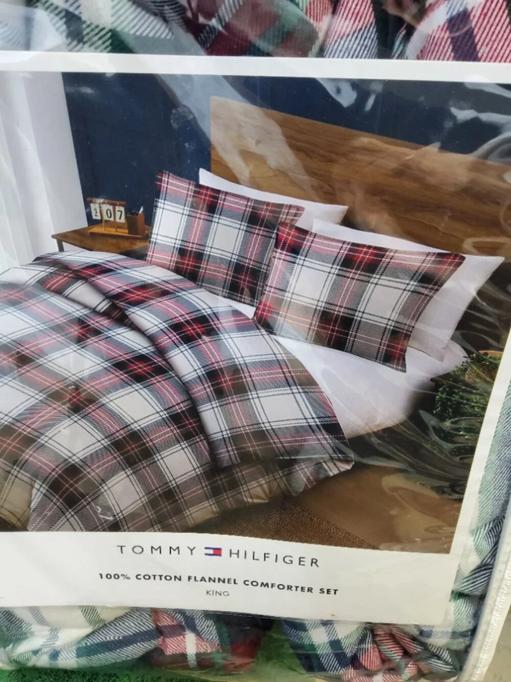 Tommy Hilfiger 3 Piece King Comforter Set Devon Tartan Plaid